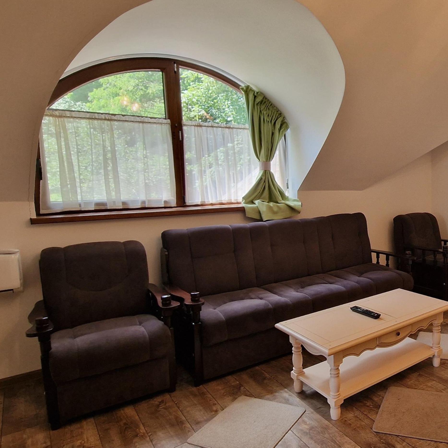 Provence Suceava Ξενοδοχείο Εξωτερικό φωτογραφία