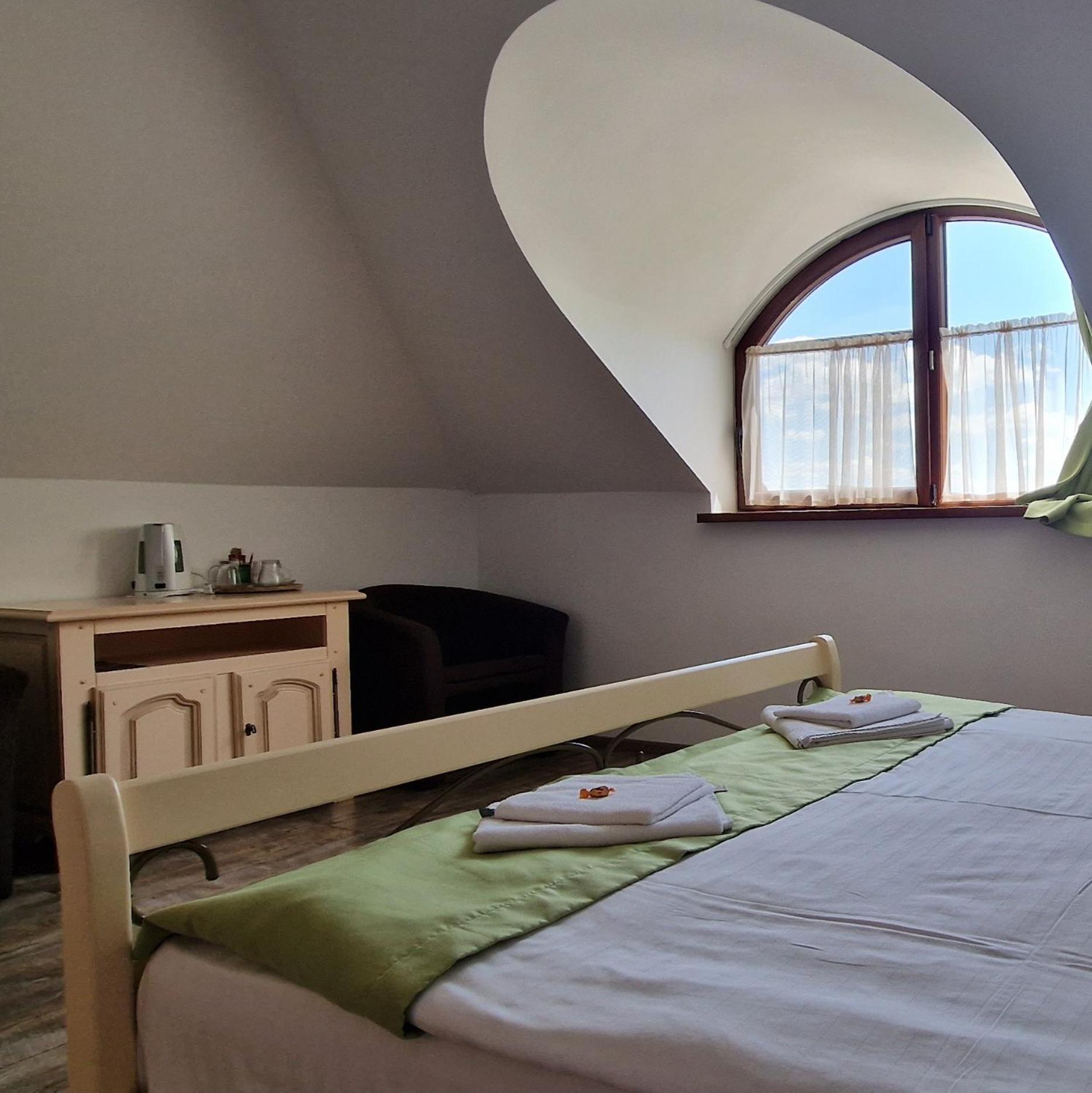 Provence Suceava Ξενοδοχείο Εξωτερικό φωτογραφία